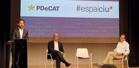 Acto de Espai CiU-PDECat con Roger Montañola, Marc Solsona y Genís Boadella