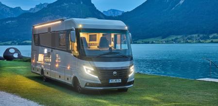 La autocaravana liner Niesmann+Bischoff&nbsp; Flair 880 tiene una longitud de&nbsp;8,87 metros&nbsp;