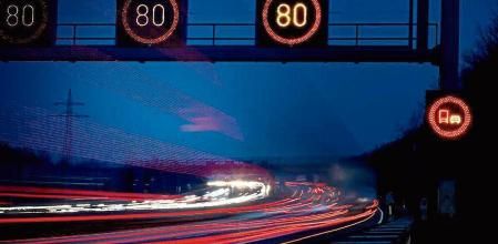 El exceso de velocidad está presente en dos de cada tres denuncias en España