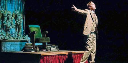 Joan Carreras protagoniza 'Història d'un senglar' en Temporada Alta