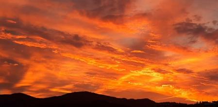 Cielo de candilazo en Gavà.