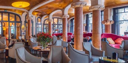 La música de jazz suena todos los jueves en el Café Vienés del Casa Fuster