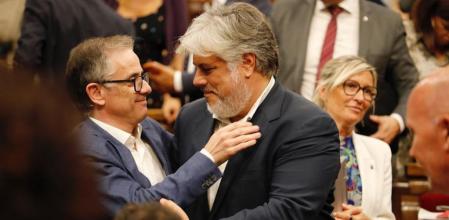 Batet y Jové se abrazan tras la aprobación de las resoluciones sobre la amnistía y la autodeterminación