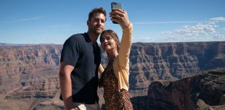 Oliver Jackson-Cohen y Jenna Coleman, un matrimonio ideal... en apariencia.