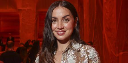 Ana de Armas en el desfile de Louis Vuitton en la Semana de la Moda de París