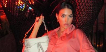 Georgina Rodríguez con los 'micro shorts' vaqueros en Riad