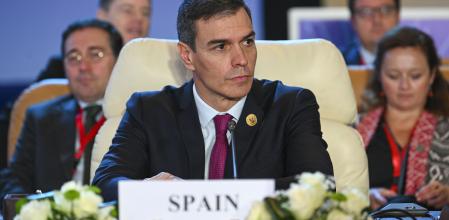 Pedro Sánchez, en la Cumbre por la Paz que se celebra en El Cairo (Egipto)