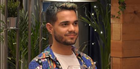 Iñaki en 'First Dates'