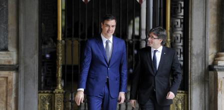 FOTO ALEX GARCIA REUNION EN EL PALAU DE LA GENERALITAT ENTRE EL PRESIDENT CARLES PUIGDEMONT Y EL LIDER DEL PSOE PEDRO SANCHEZ 2016/03/15