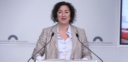 La portavoz del PSC en el Parlament, Alícia Romero, en rueda de prensa.