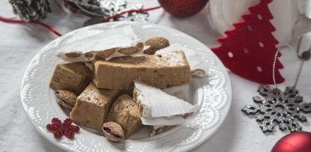 El turrón convierte Alicante en el centro de la Navidad