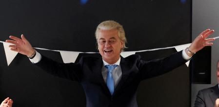 FILE PHOTO: Dutch far-right politician and leader of the PVV party, Geert Wilders gestures as he meets with members of his party at the Dutch Parliament, after the Dutch parliamentary elections, in The Hague, Netherlands November 23, 2023. REUTERS/Yves Herman/File Photo