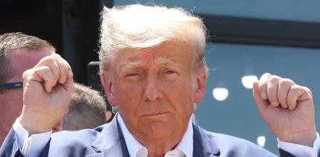 Des Moines (United States), 12/08/2023.- Former US President Donald J. Trump attends the Iowa State Fair in Des Moines, Iowa, USA, 12 August 2023. Trump is campaigning ahead of the 2024 US presidential election. (Elecciones) EFE/EPA/ALEX WROBLEWSKI