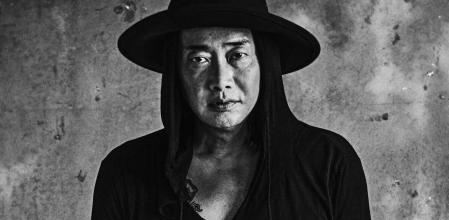 El fotógrafo coreano Kim Jungman marcó el ritmo de la imagen de moda en Corea durante décadas antes de dedicarse al paisajismo