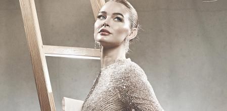 La colaboradora de televisión en una campaña de fotografías previa a las Campanadas