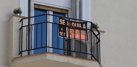 Gobierno y Generalitat pactan empezar a aplicar la ley de contención de rentas en la comunidad el mes que viene