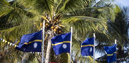Banderas de la pequeña república de Nauru
