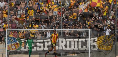 Grada de animación de 'Desperdicis' de la UE Sant Andreu.