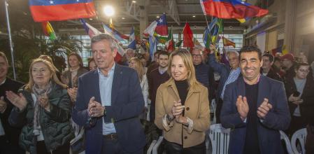 Alfonso Rueda durante un acto con gallegos retornados en el Tinglado del Puerto de Vigo en los primeros días de la campaña