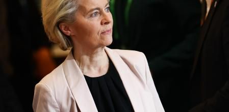 Munich (Germany), 17/02/2024.- European Commission President Ursula von der Leyen attends a panel discussion at the 'Bayerischer Hof' hotel, the venue of the 60th Munich Security Conference (MSC), in Munich, Germany, 17 February 2024. More than 500 high-level international decision-makers meet at the 60th Munich Security Conference in Munich during their annual meeting from 16 to 18 February 2024 to discuss global security issues. (Alemania) EFE/EPA/ANNA SZILAGYI