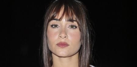 Aitana con su conjunto 'Coquette' en el desfile de Emporio Armani