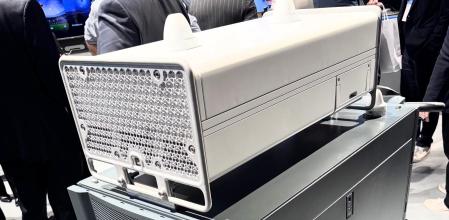 Prototipo de móvil 6G de Ericsson en el Mobile World Congress 2024