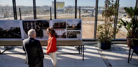 FOTO ALEX GARCIA LA VICEPRIMER MINISTRA MARIA JOSE MONTERO VISITA DFACTORY EN LA ZONA FRANCA CON EL DELEGADO PERE NAVARRO 2024/03/01