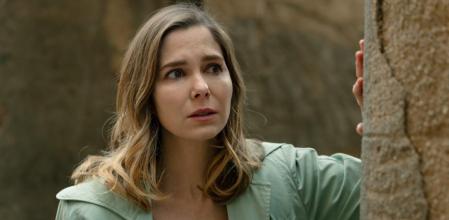 Avance del capítulo 12 de 'Sueños de libertad': ¡A Begoña le roban el bolso en la calle!