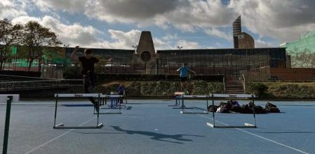 El centro imparte estudios especializados en actividades físicas y
deportivas