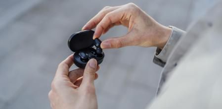 Auriculares bluetooth.