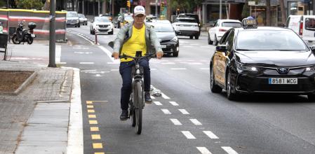 Nuevo carril bici en Via Augusta