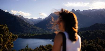 Recorre el mundo trabajando como nómada digital: “Gano entre 400 y 1500 euros por proyecto”. Foto: @magalactica_, Instagram.