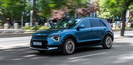 La actual generación del Niro tiene una atractiva carrocería de tipo crossover de 4,42 metros de longitud