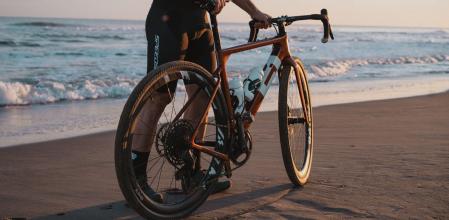 Las bicicletas de gravel requieren componentes específicos.