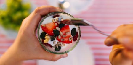 Respetar los horarios de las comidas ayuda a mantener en hora los relojes biológicos del organismo