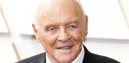Sir Anthony Hopkins en los Oscar de 2022 en Los Angeles