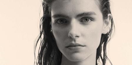 Vestido plisado de Sfera