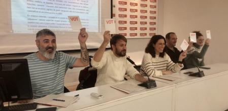 La dirección de Iniciativa vota en una Mesa Nacional celebrada en diciembre.