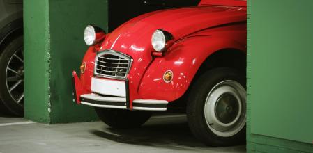 La DGT recuerda que si tienes un coche que no usas puedes darlo de baja temporal