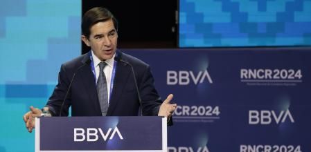 MEX6897. CIUDAD DE MÉXICO (MÉXICO), 06/05/2024.- El presidente del grupo financiero BBVA, Carlos Torres Vila, participa durante la #{emoji}145;Reunión Nacional de consejeros Regionales (RNCR) 2024#{emoji}146; del BBVA, este lunes en Ciudad de México (México). Si México resuelve los 