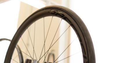 Cada vez se ven más ruedas con la tecnología Tubeless.