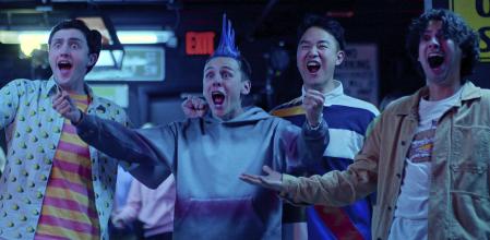 Gianni DeCenzo, Jacob Bertrand, Joe Seo y Xolo Maridueña.