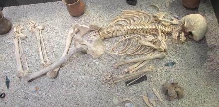 Un enterramiento de la cultura Bell-Beaker de hacer unos 4.300 años