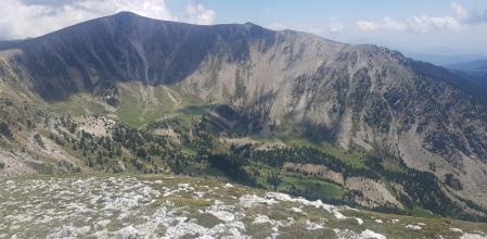 Vista del Roc Colom al fondo desde Vallter.