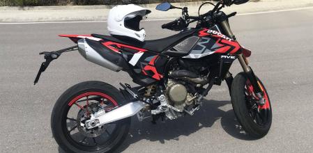 La versión RVE ensayada&nbsp; luce la decoración urbana Graffiti Livery, con gráficos más llamativos