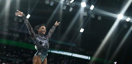 Simone Biles, este domingo, tras su ejercicio de suelo