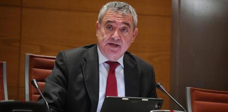 El abogado, coordinador de Casación y Recursos Especiales de Cuatrecasas, José María Macías Castaño, comparece en calidad de candidato a magistrado del Tribunal Constitucional en la Comisión de Nombramientos del Senado, a 16 de julio de 2024, en Madrid (España). El Senado designa hoy a un magistrado del Tribunal Constitucional, en cumplimiento de lo dispuesto en los artículos 15 y 23.2 de la Ley Orgánica 2/1979, de 3 de octubre, del Tribunal Constitucional, a propuesta del Senado (Núm. expte. 725/000001). Los  juristas pactados por PP y PSOE para renovar el Consejo General del Poder Judicial (CGPJ) que debe nombrar el Senado han explicado durante su comparecencia su carrera profesional y han pedido la idoneidad al Parlamento.