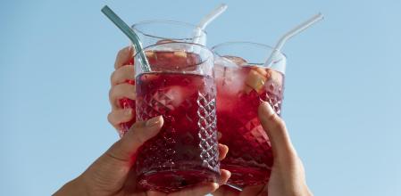 Alerta por posible presencia de fragmentos de vidrio en uno 'tinto de verano'