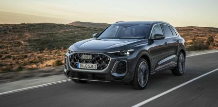 La línea de hombros tensa y alta crea una silueta poderosa, conecta los faros delanteros y traseros y hace que el vehículo parezca más largo&nbsp;