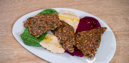 Triplete de legumbres para untar o dippear de remolacha, clabaza y espinaca